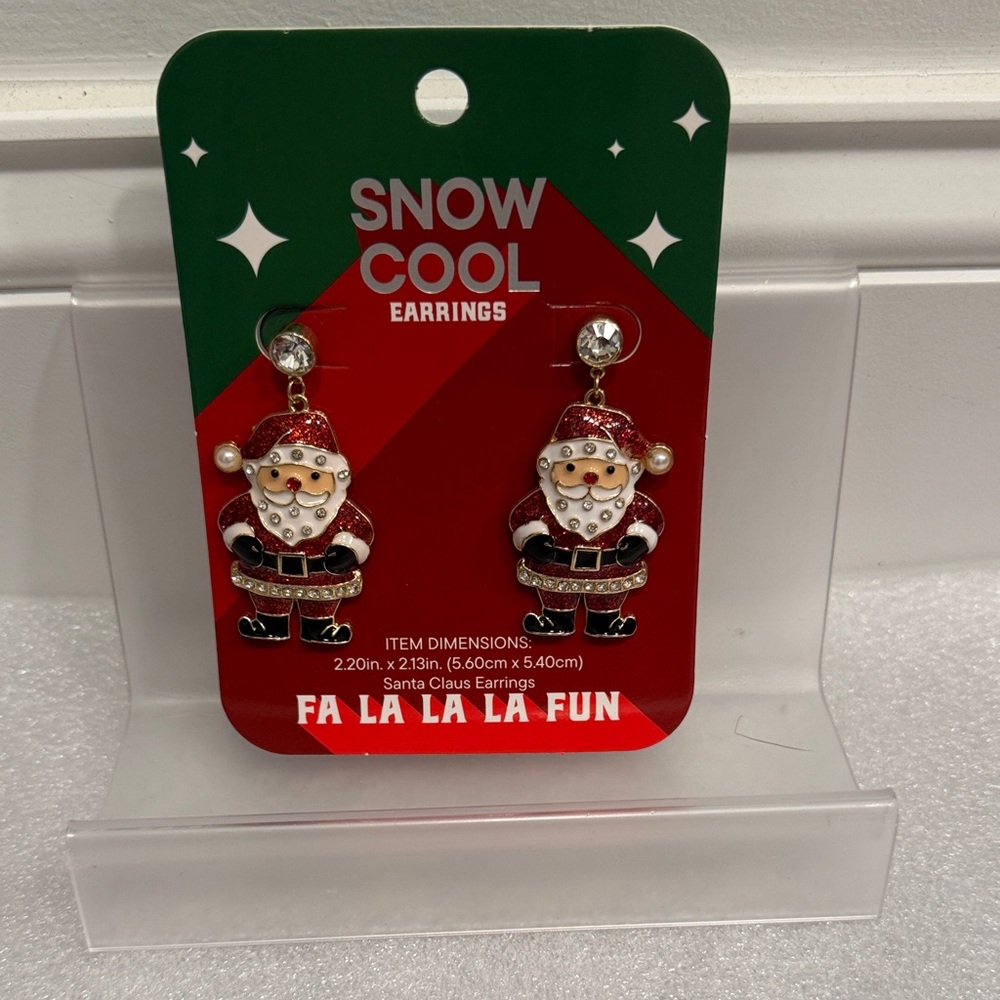 Santa Claus Stud Earrings Snow Cool NWT